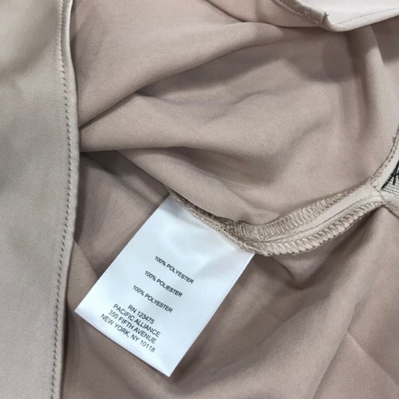 B New York Asymmetric Hem Shirt In Champagne - Picture 7 of 8